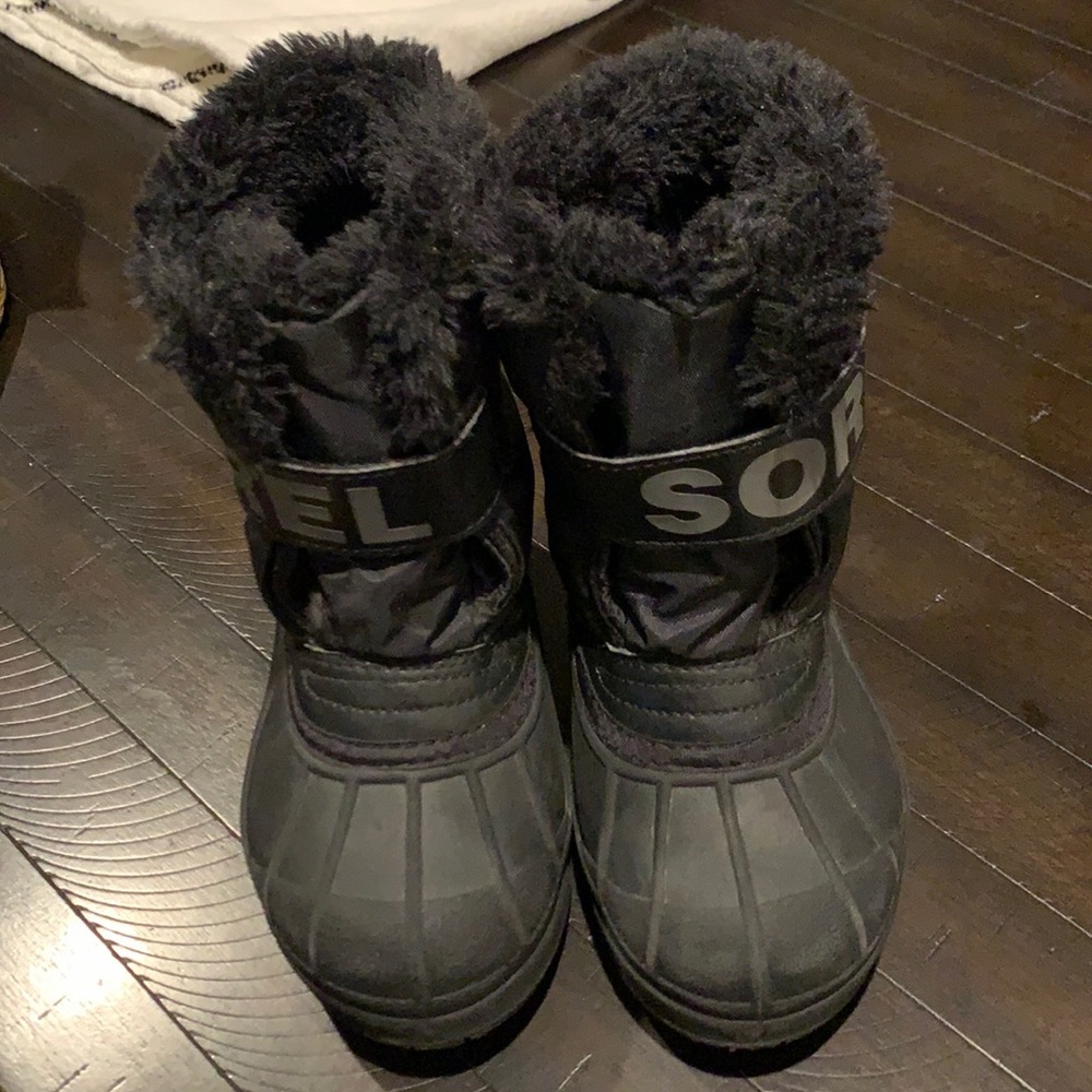 Sorel winter snow boots